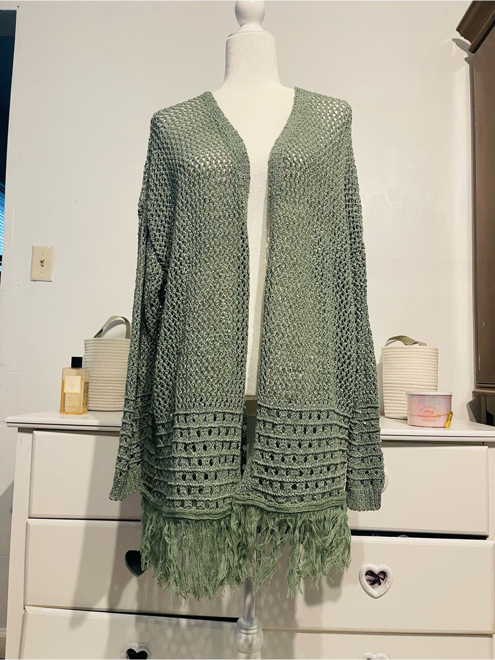 Audrey parks boho Lightweight Olive Green Crochet Fringe Cardigan Sweater L - Picture 4 of 14